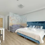 Seaside Kasprowicza 20 Kolobrzeg- Basen & Sauna & Jacuzzi & Fitness & Parking דירה
